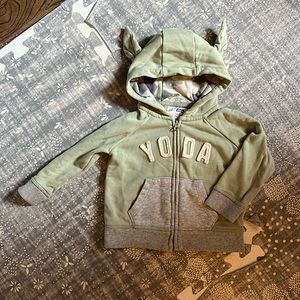 Star Wars baby yoda Gap hoodie with pockets 12-18 mos